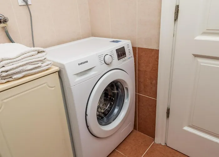 2 Bedroom Cozy In Διαμέρισμα *