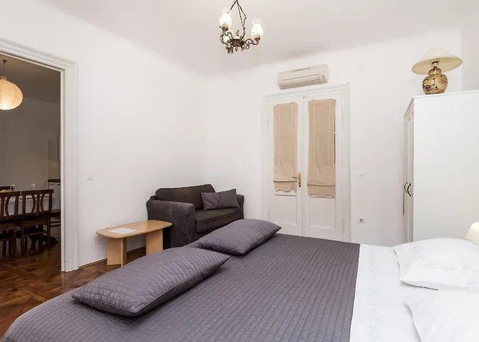 2 Bedroom Cozy In Volosko