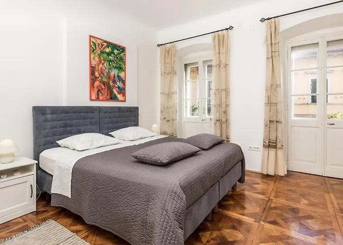 Διαμέρισμα 2 Bedroom Cozy In Volosko